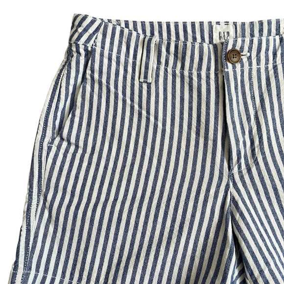 Gap City Blue Striped Women's Shorts Size 0 Summer Casual - Picture 2 of 8